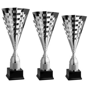 cod. 2.579 - Serie di 3 trofei cm 61-55-47 Made in Italy