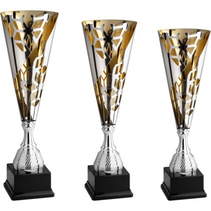 cod. 4.529 - Serie di 3 trofei cm 59-55-53 Made in Italy