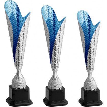 cod. 4.549 - Serie di 3 trofei cm 49-43-38