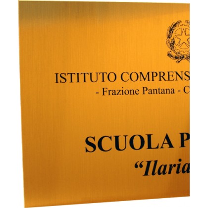 cod. 24.400 - Targa ottone neutra min. E. 18