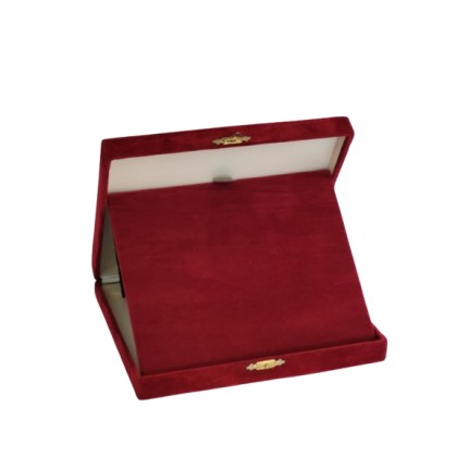 cod. P.AS17.02 - Astuccio velluto cm 17x14