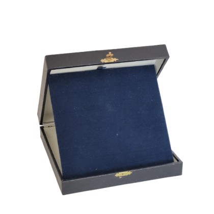 cod. P.AS18.001 - Astuccio cm 18x18x4 cart. Blu