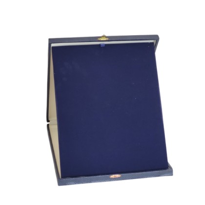 cod. P.AS31.02 - Astuccio cartoncino cm 32x27