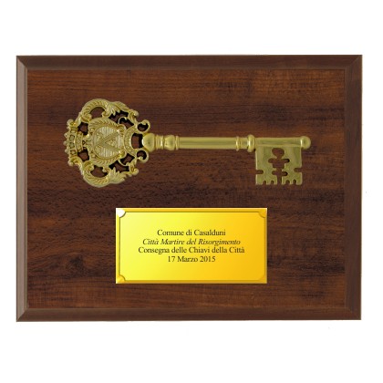 cod. P.CR07 - Crest con chiave cm 25