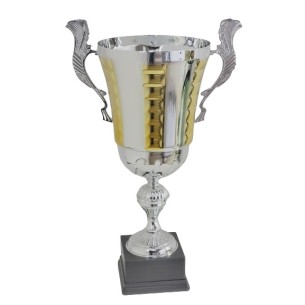 cod. P484.2241 - Trofeo con manici cm 60 ø 24
