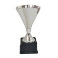 cod. P574.1 - Trofeo con manici cm 36 ø 20