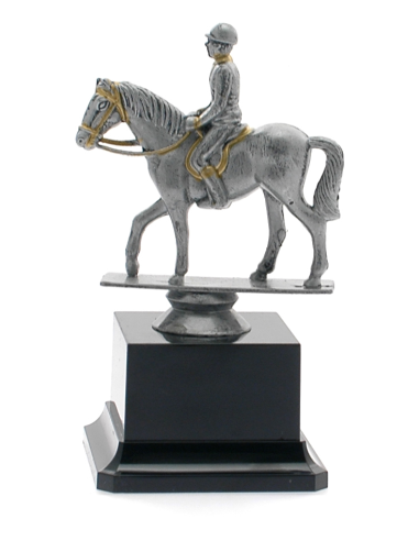 cod. 16.502A - Trofeo cavallo cm 16